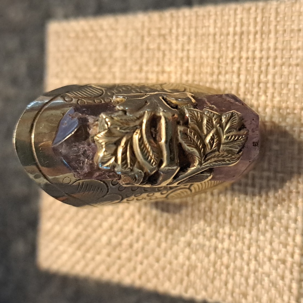 Amethyst Point Ring Set In Adjustable Etched Setting - Picture 2 of 4
